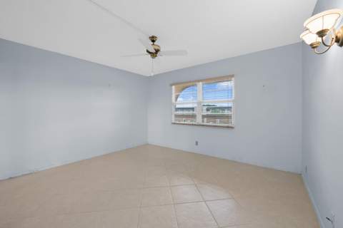2202 Lucaya Bend #D4, Coconut Creek FL - photo 9 of 30