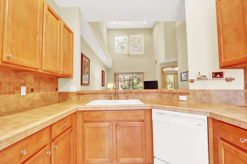 3 bedroom Townhouse at 8123 Carnoustie Place, Pod 20C Pud Ll At The Reserve - Castle Pines, Port St. Lucie — photo 5