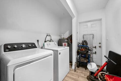 242 SW 3rd Street, Deerfield Beach FL - photo 15 of 20