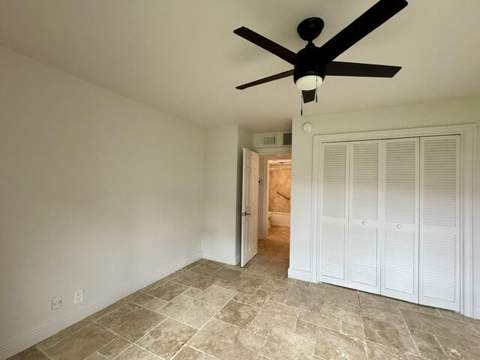 124 NE 19th Court #B102, Wilton Manors FL - photo 6 of 11