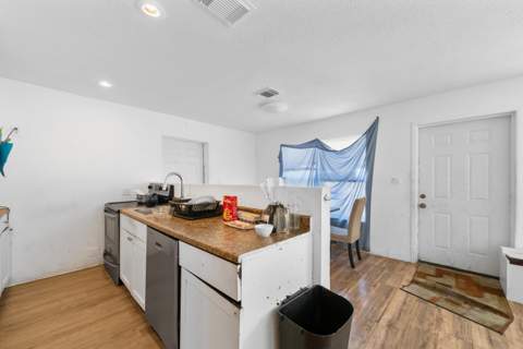 242 SW 3rd Street, Deerfield Beach FL - photo 12 of 20