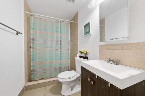 242 SW 3rd Street, Deerfield Beach FL - photo 14 of 20