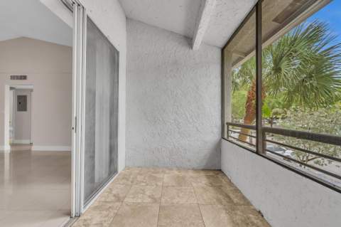 601 Lyons Road #7201, Coconut Creek FL - photo 15 of 41