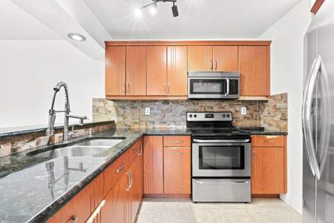 3801 Victoria Drive, West Palm Beach FL - photo 17 of 33