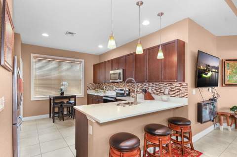 742 NW Leonardo Circle, Port St. Lucie FL - photo 9 of 35