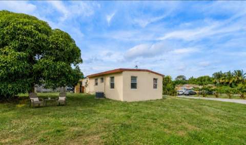 260 N Palm Drive, Boynton Beach FL - photo 9 of 11