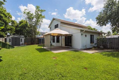 3274 NW 104th Terrace, Sunrise FL - photo 20 of 23
