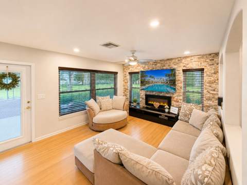 6461 Willoughby Circle, Lake Worth FL - photo 20 of 33