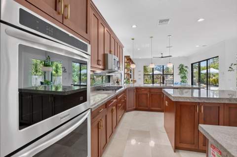 8991 Little Falls Way, Delray Beach FL - photo 20 of 168