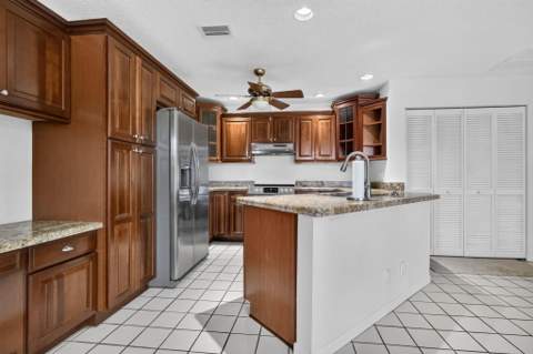 10940 Stafford Circle, Boynton Beach FL - photo 18 of 52
