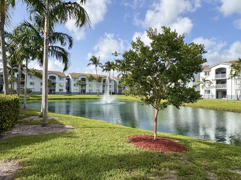 1 bedroom Condominium at 2640 S University Drive #127, Royal Grand Condo, Davie — photo 3