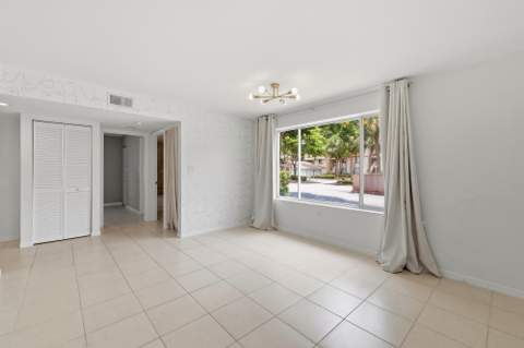 20101 Glenmoor Drive, West Palm Beach FL - photo 10 of 27