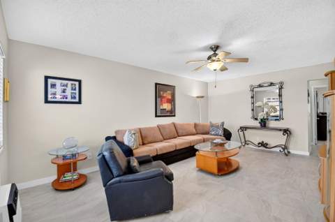 2430 S Federal Highway #2, Boynton Beach FL - photo 14 of 63