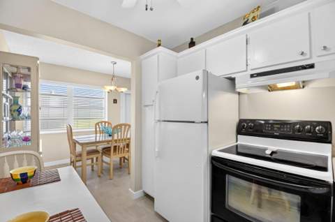 2430 S Federal Highway #2, Boynton Beach FL - photo 12 of 63