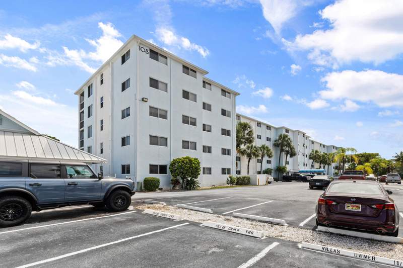 1 bedroom Condominium at 108 Paradise Harbour Boulevard #107, Paradise Villas Condo, North Palm Beach — photo 3