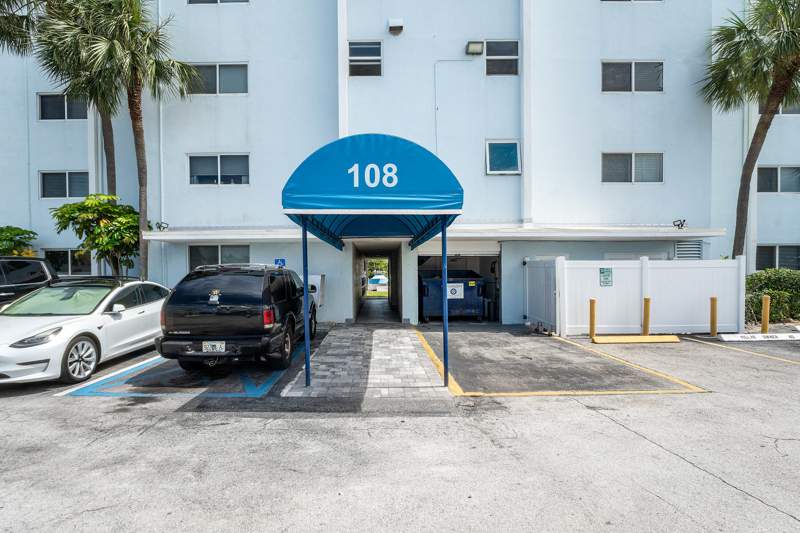 1 bedroom Condominium at 108 Paradise Harbour Boulevard #107, Paradise Villas Condo, North Palm Beach — photo 4