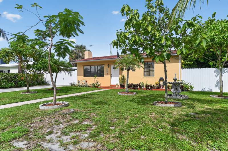 3 bedroom Single Family Residence at 5826 Churchill Court, Park Ridge, West Palm Beach — photo 2