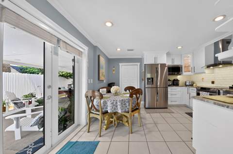 5826 Churchill Court, West Palm Beach FL - photo 8 of 29