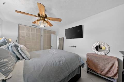 5826 Churchill Court, West Palm Beach FL - photo 12 of 29