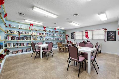 7837 Golf Circle Drive #209, Margate FL - photo 15 of 17