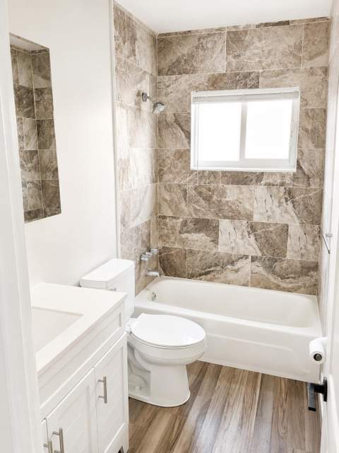 4827 NW 43rd Court, Lauderdale Lakes FL - photo 14 of 35