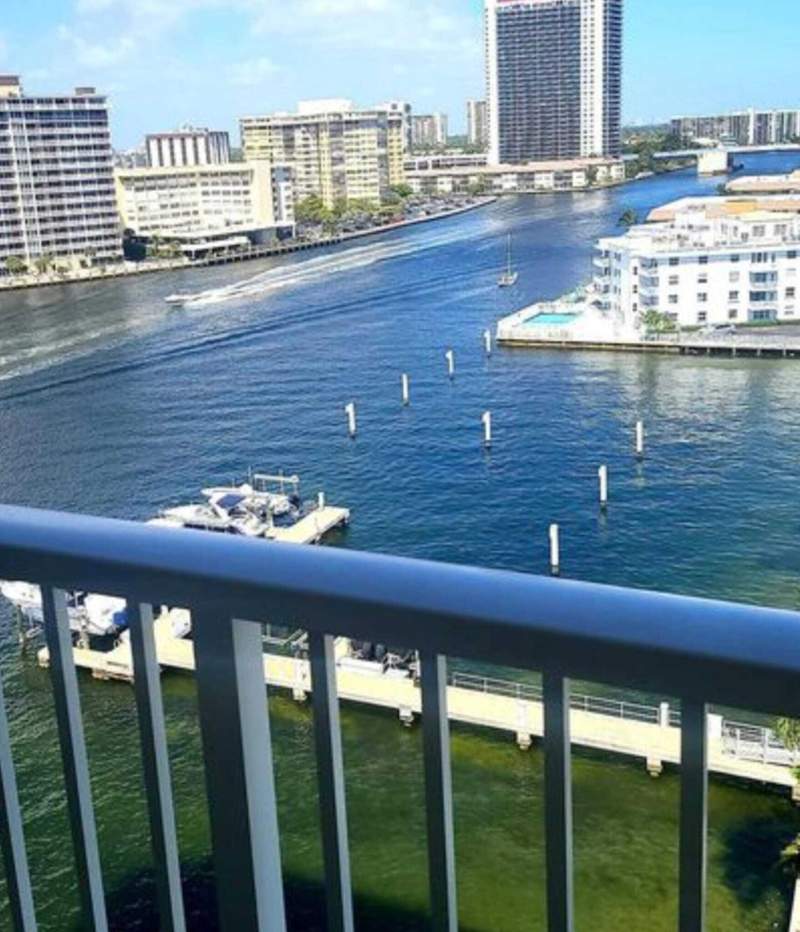 1 bedroom Condominium at 1965 S Ocean Drive #9Q, Hemispheres Condo, Hallandale Beach — photo 4