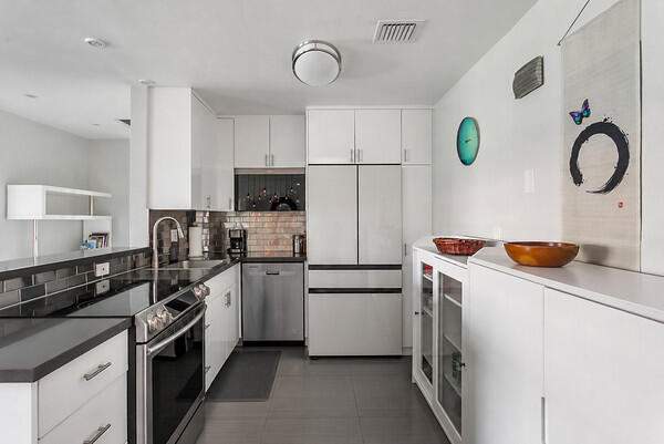 2 bedroom Condominium at 9 NE 19th Court #C216, Manor Grove Village One Inc, Wilton Manors — photo 4