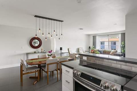 9 NE 19th Court #C216, Wilton Manors FL - photo 6 of 21