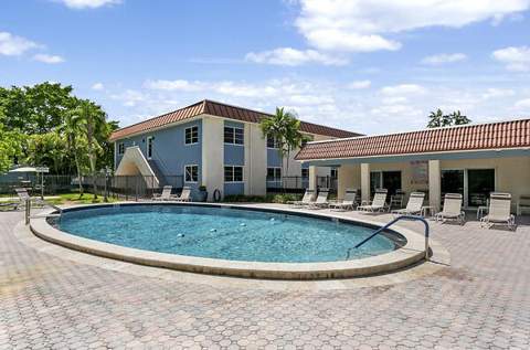 9 NE 19th Court #C216, Wilton Manors FL - photo 15 of 21