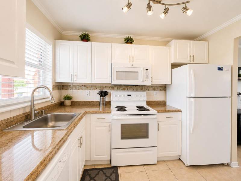 2 bedroom Condominium at 2651 Sunrise Lakes Drive #310, Sunrise Lakes 9 Condo, Sunrise — photo 4