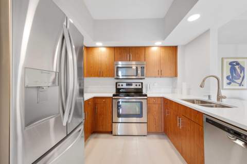 100 N Federal Highway #1021, Fort Lauderdale FL - photo 12 of 44