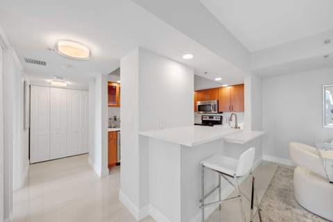 100 N Federal Highway #1021, Fort Lauderdale FL - photo 24 of 44