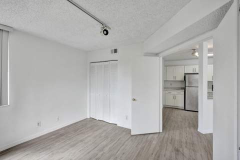 4015 W McNab Road #D204, Pompano Beach FL - photo 18 of 46