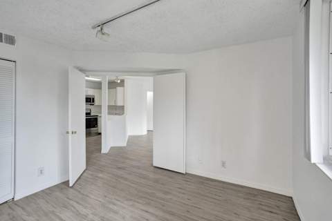 4015 W McNab Road #D204, Pompano Beach FL - photo 21 of 46