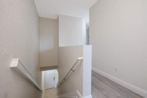 1560 SE Sheffield Terrace #102, Stuart FL - photo 12 of 47