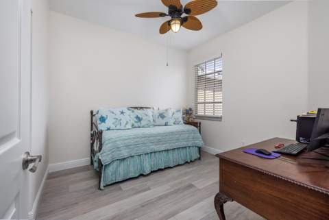 1560 SE Sheffield Terrace #102, Stuart FL - photo 20 of 47