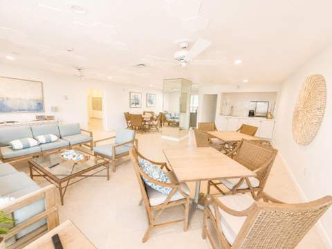 1069 Hillsboro Mile #603, Hillsboro Beach FL - photo 18 of 37