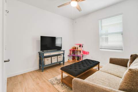 1693 NE White Pine Terrace, Jensen Beach FL - photo 16 of 50