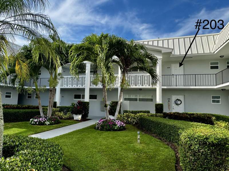 1 bedroom Condominium at 32 Colonial Club Drive #203, Colonial Club Condo Sec 1, Boynton Beach — photo 3