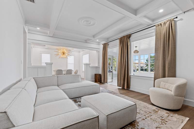4 bedroom Single Family Residence at 5309 N Flagler Drive, North Palm Bch 3, West Palm Beach — photo 3
