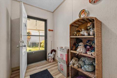 6578 NW 37th Avenue, Coconut Creek FL - photo 7 of 40
