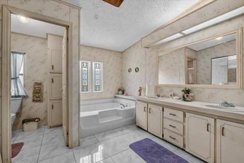 6578 NW 37th Avenue, Coconut Creek FL - photo 16 of 40