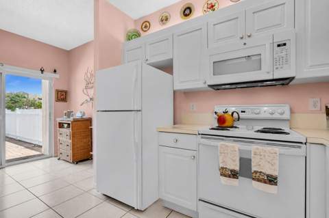 7647 Southampton Terrace #115, Tamarac FL - photo 12 of 74