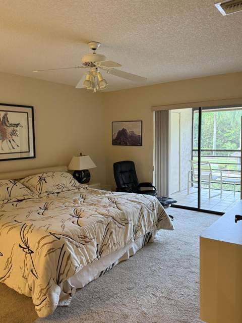 10107 Mangrove Drive, Boynton Beach FL - photo 14 of 26