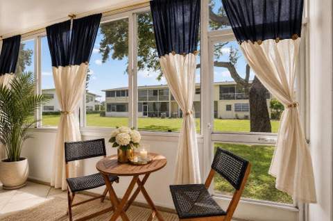 290 Oakridge Q #290, Deerfield Beach FL - photo 8 of 21