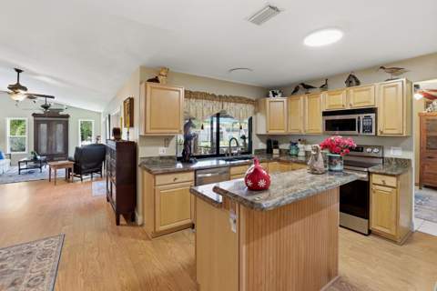 14095 Biddex Road, Loxahatchee Groves FL - photo 6 of 69