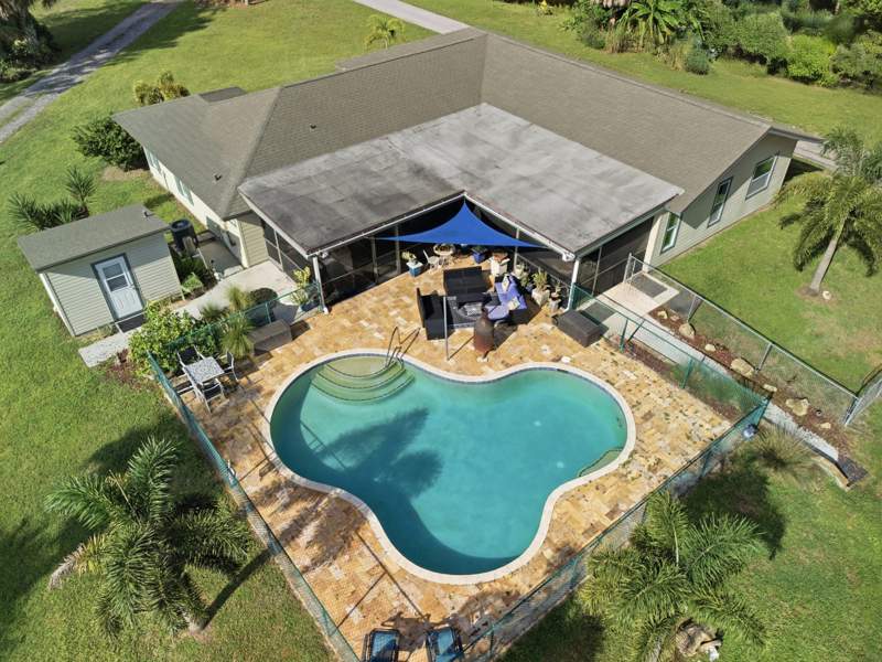 4 bedroom Single Family Residence at 14095 Biddex Road, Loxahatchee Groves, Loxahatchee Groves — photo 2