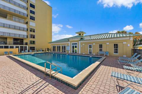 7370 S Ocean Drive #115, Jensen Beach FL - photo 21 of 28