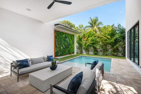 222 SE 5th Street, Delray Beach FL - photo 10 of 36