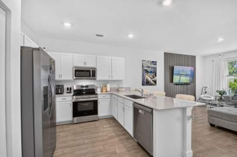 4336 Pond Lily Lane, Lake Worth FL - photo 6 of 69